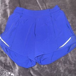 Rare lulu size 2 4” hotty hots